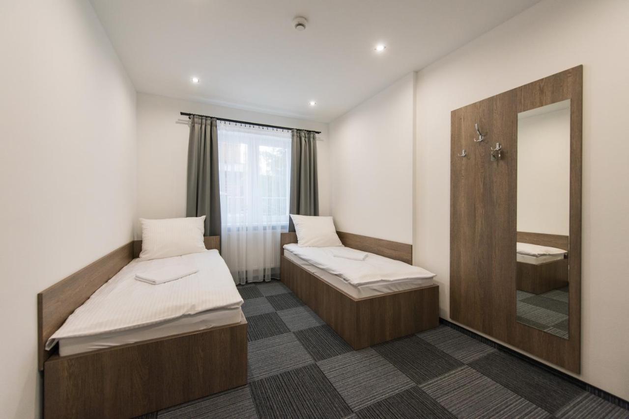 Hostel Sms Free Parking Бидгошч Екстериор снимка