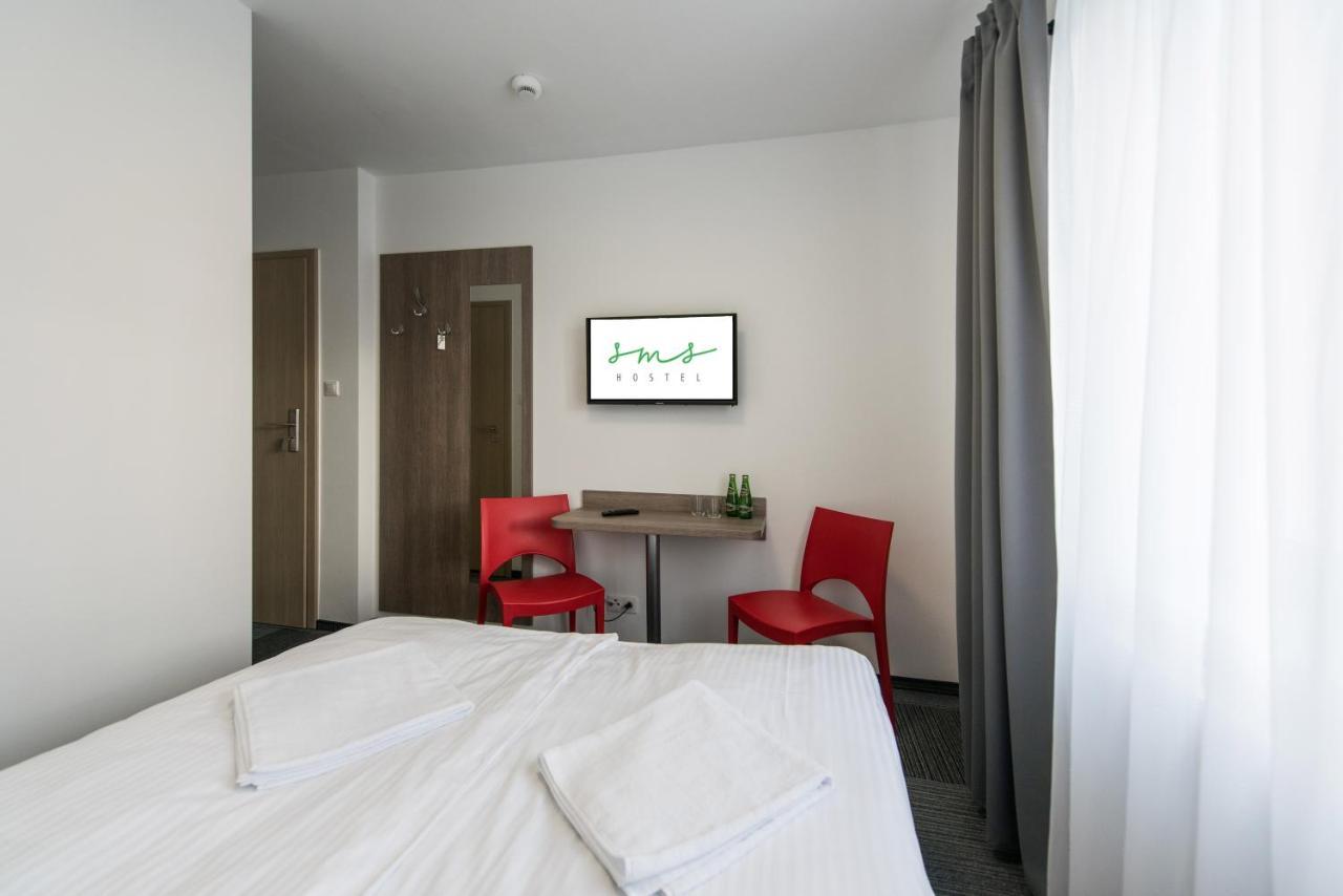 Hostel Sms Free Parking Бидгошч Екстериор снимка